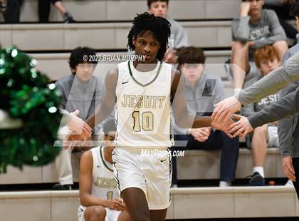 Thumbnail 2 in Mountainside vs. Jesuit photogallery.