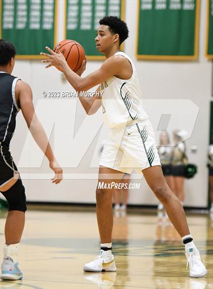 Thumbnail 1 in Mountainside vs. Jesuit photogallery.