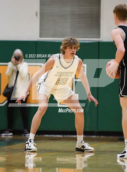 Thumbnail 3 in Mountainside vs. Jesuit photogallery.