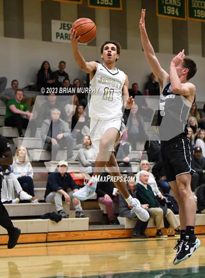 Thumbnail 3 in Mountainside vs. Jesuit photogallery.