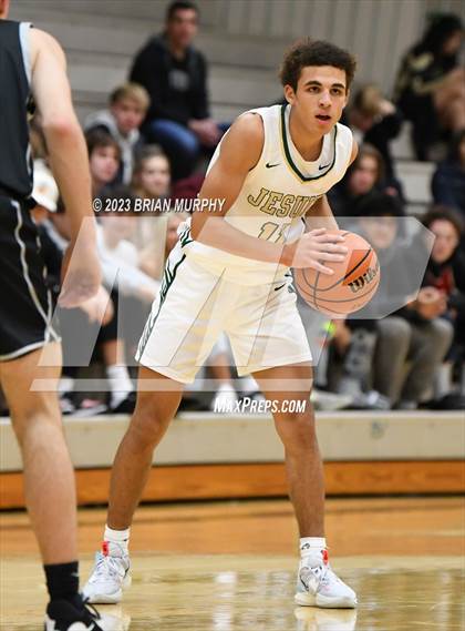 Thumbnail 3 in Mountainside vs. Jesuit photogallery.