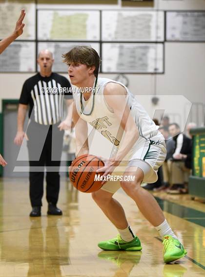 Thumbnail 3 in Mountainside vs. Jesuit photogallery.