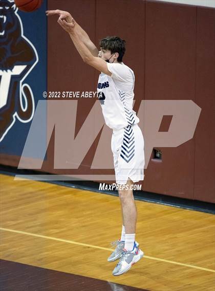 Thumbnail 3 in Mullen @ Cherokee Trail photogallery.