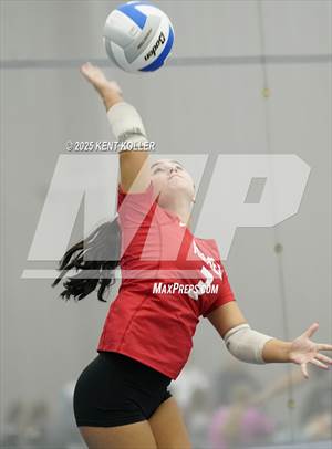 Romeo vs. Walled Lake Northern (Program Cup)