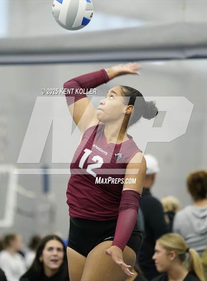 Thumbnail 3 in Romeo vs. Walled Lake Northern (Program Cup) photogallery.