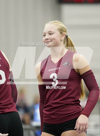 Thumbnail 3 in Romeo vs. Walled Lake Northern (Program Cup) photogallery.