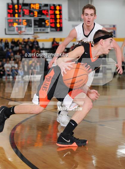 Thumbnail 3 in Crab Orchard @ Goreville (IHSA 1A Regional Semifinal) photogallery.