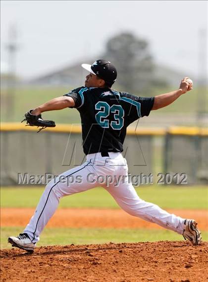 Thumbnail 1 in Pasadena Memorial vs Kinkaid (Pasadena Memorial Tournament) photogallery.