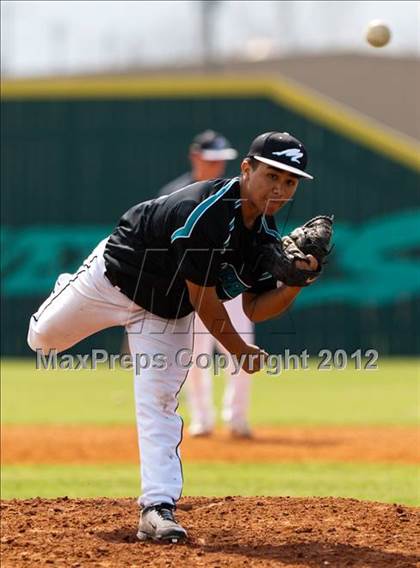 Thumbnail 1 in Pasadena Memorial vs Kinkaid (Pasadena Memorial Tournament) photogallery.