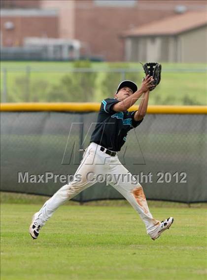 Thumbnail 1 in Pasadena Memorial vs Kinkaid (Pasadena Memorial Tournament) photogallery.