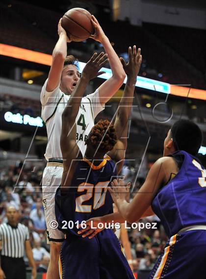 Thumbnail 1 in Lynwood vs. Santa Barbara (CIF SS 2A Final) photogallery.
