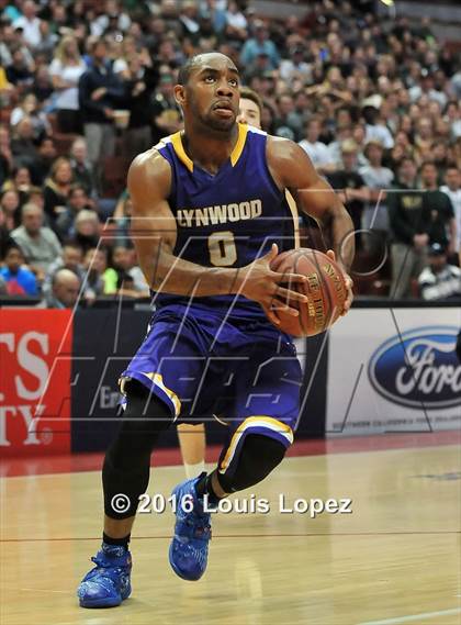 Thumbnail 1 in Lynwood vs. Santa Barbara (CIF SS 2A Final) photogallery.