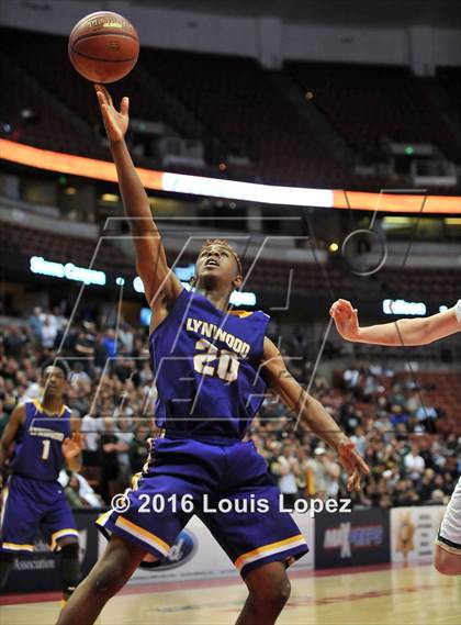 Thumbnail 3 in Lynwood vs. Santa Barbara (CIF SS 2A Final) photogallery.