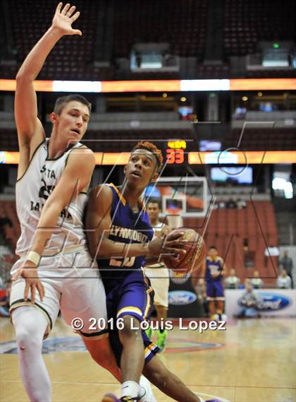 Thumbnail 2 in Lynwood vs. Santa Barbara (CIF SS 2A Final) photogallery.