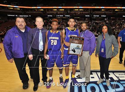 Thumbnail 2 in Lynwood vs. Santa Barbara (CIF SS 2A Final) photogallery.