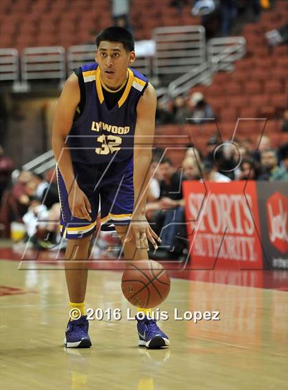 Thumbnail 2 in Lynwood vs. Santa Barbara (CIF SS 2A Final) photogallery.