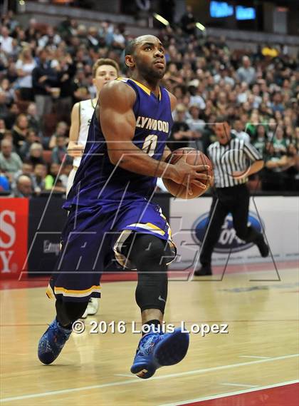 Thumbnail 2 in Lynwood vs. Santa Barbara (CIF SS 2A Final) photogallery.