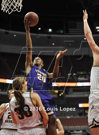 Thumbnail 2 in Lynwood vs. Santa Barbara (CIF SS 2A Final) photogallery.