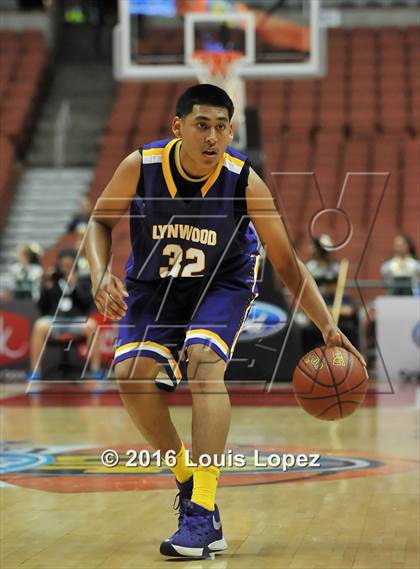 Thumbnail 2 in Lynwood vs. Santa Barbara (CIF SS 2A Final) photogallery.