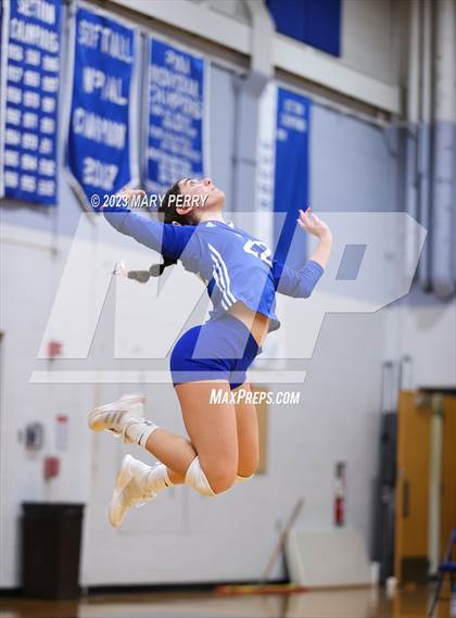Thumbnail 2 in Neshannock @ Ellwood City photogallery.