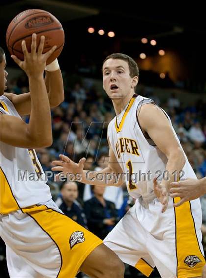 Thumbnail 2 in Cooper vs. Newport Central Catholic (Regional Playoff) photogallery.