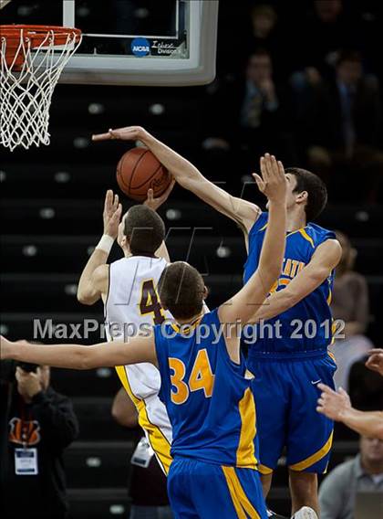 Thumbnail 1 in Cooper vs. Newport Central Catholic (Regional Playoff) photogallery.