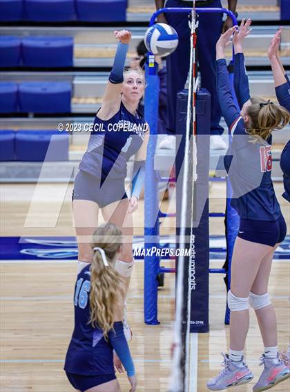 Thumbnail 3 in Woodstock vs. Pope (GHSA 6A 1st Round) photogallery.