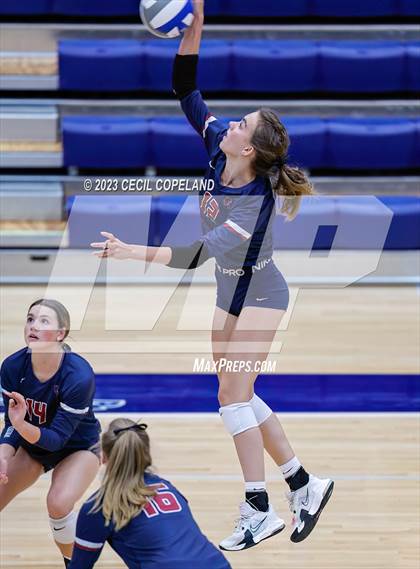 Thumbnail 1 in Woodstock vs. Pope (GHSA 6A 1st Round) photogallery.