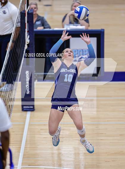 Thumbnail 1 in Woodstock vs. Pope (GHSA 6A 1st Round) photogallery.