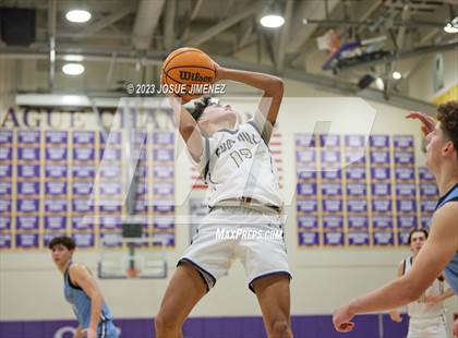 Thumbnail 3 in Foothill vs. Bellarmine College Prep (Torrey Pines Holiday Classic) photogallery.
