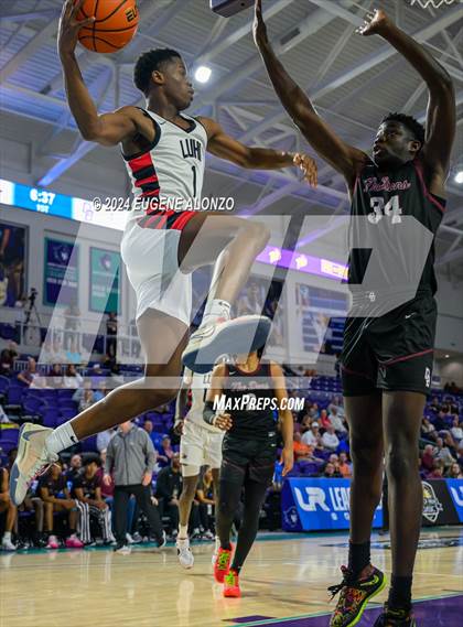 Thumbnail 3 in Long Island Lutheran vs. Don Bosco Prep (City of Palms Classic) photogallery.