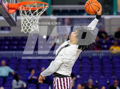 Thumbnail 3 in Long Island Lutheran vs. Don Bosco Prep (City of Palms Classic) photogallery.
