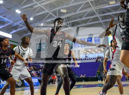 Thumbnail 1 in Long Island Lutheran vs. Don Bosco Prep (City of Palms Classic) photogallery.