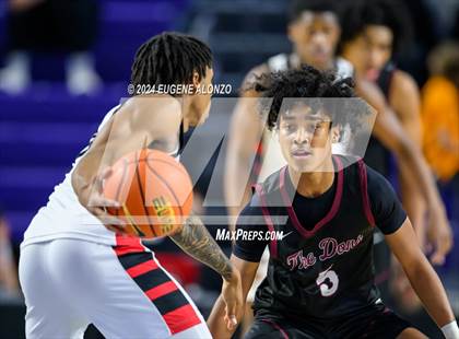 Thumbnail 2 in Long Island Lutheran vs. Don Bosco Prep (City of Palms Classic) photogallery.