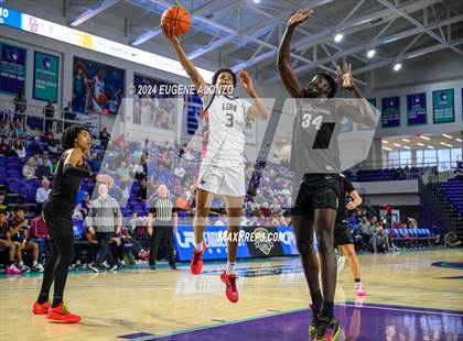 Thumbnail 2 in Long Island Lutheran vs. Don Bosco Prep (City of Palms Classic) photogallery.