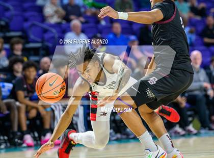 Thumbnail 2 in Long Island Lutheran vs. Don Bosco Prep (City of Palms Classic) photogallery.