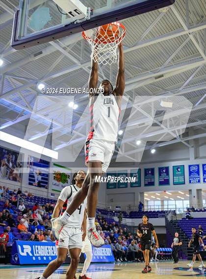 Thumbnail 3 in Long Island Lutheran vs. Don Bosco Prep (City of Palms Classic) photogallery.