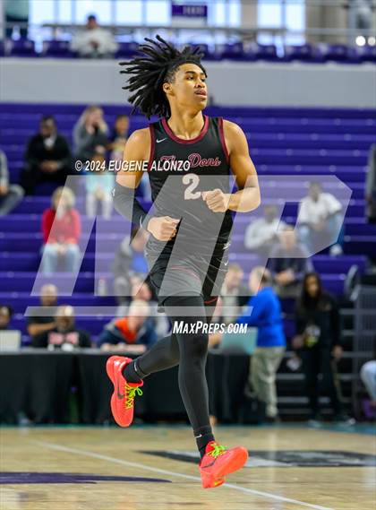 Thumbnail 1 in Long Island Lutheran vs. Don Bosco Prep (City of Palms Classic) photogallery.