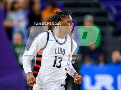 Thumbnail 1 in Long Island Lutheran vs. Don Bosco Prep (City of Palms Classic) photogallery.