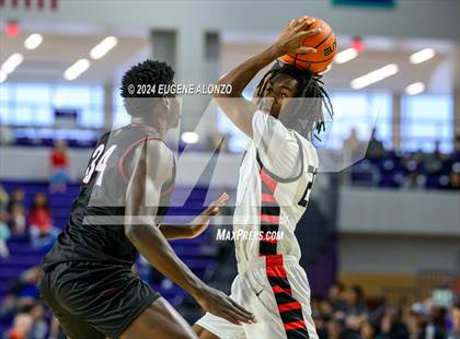 Thumbnail 3 in Long Island Lutheran vs. Don Bosco Prep (City of Palms Classic) photogallery.