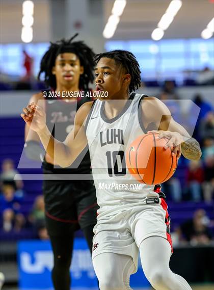Thumbnail 3 in Long Island Lutheran vs. Don Bosco Prep (City of Palms Classic) photogallery.