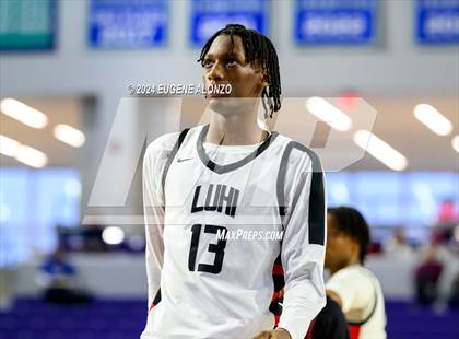 Thumbnail 1 in Long Island Lutheran vs. Don Bosco Prep (City of Palms Classic) photogallery.