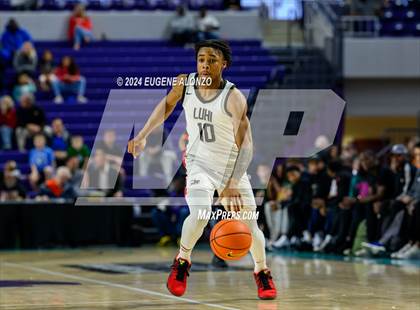 Thumbnail 1 in Long Island Lutheran vs. Don Bosco Prep (City of Palms Classic) photogallery.