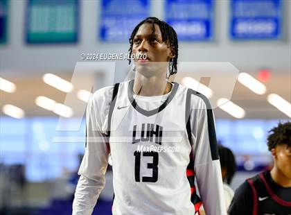 Thumbnail 2 in Long Island Lutheran vs. Don Bosco Prep (City of Palms Classic) photogallery.