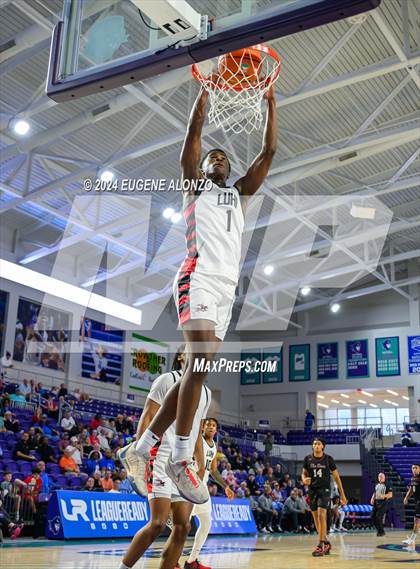 Thumbnail 1 in Long Island Lutheran vs. Don Bosco Prep (City of Palms Classic) photogallery.