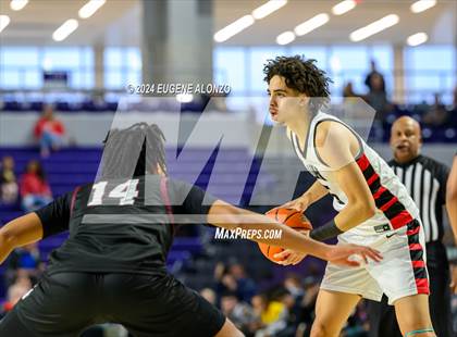 Thumbnail 3 in Long Island Lutheran vs. Don Bosco Prep (City of Palms Classic) photogallery.