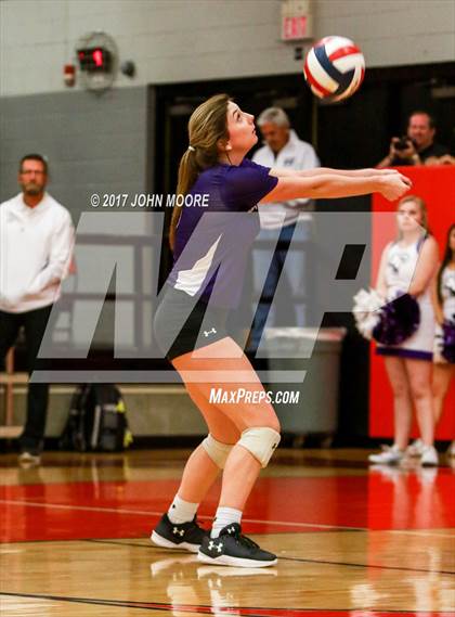 Thumbnail 3 in Amarillo vs. Canyon (UIL 5A District Quarterfinal) photogallery.