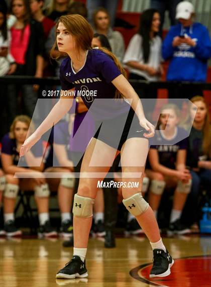 Thumbnail 2 in Amarillo vs. Canyon (UIL 5A District Quarterfinal) photogallery.