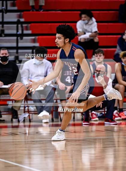 Thumbnail 2 in Gainesville vs. Liberty photogallery.