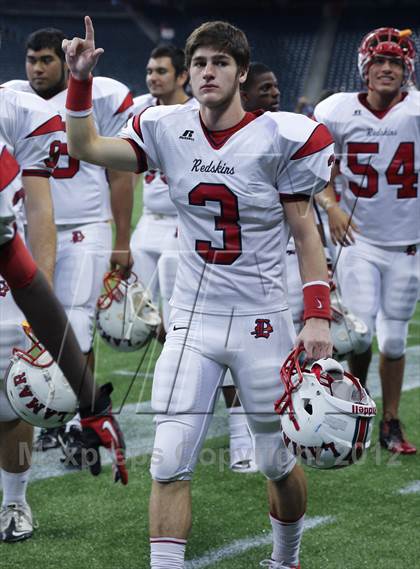 Thumbnail 1 in Lamar vs. Fort Bend Travis (UIL 5A Division 1 Regional Playoff) photogallery.